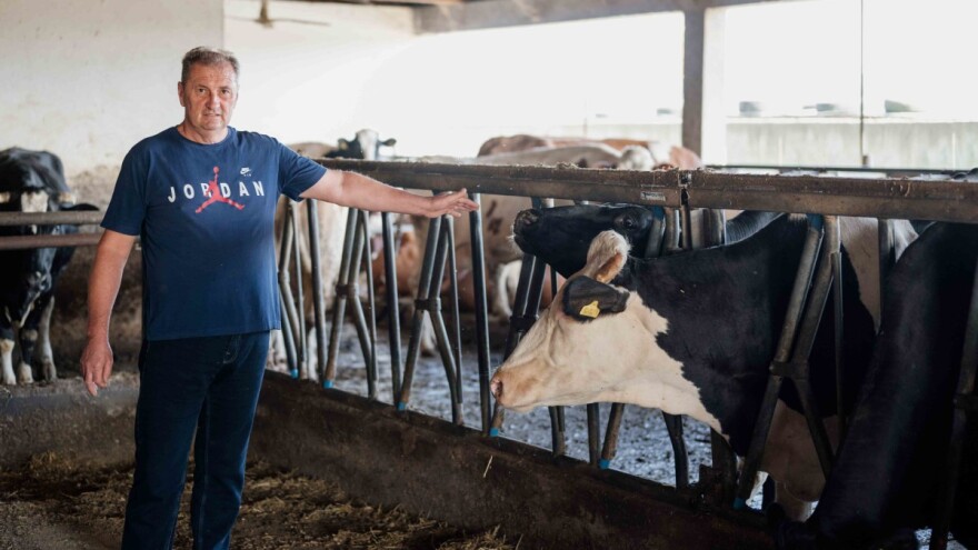 Farmer Ljubomir Gajić širi gazdinstvo, a čeka i nove njemačke robote