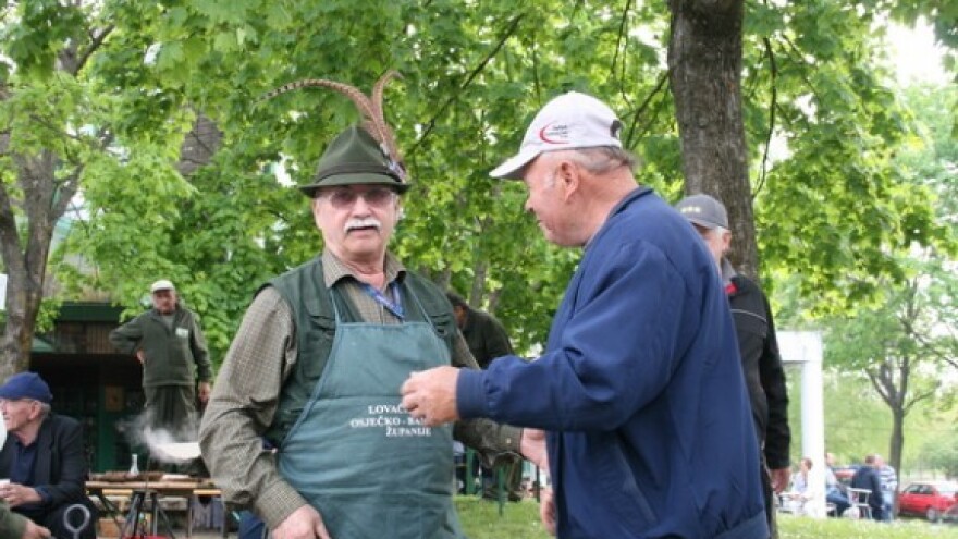 Potpisani ugovori o zakupu za deset lovišta