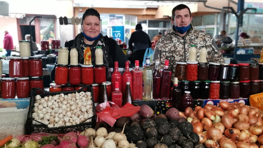 Maja i Danijel Jovanović: Rad na pijaci se isplati, ako ste jako vredni!