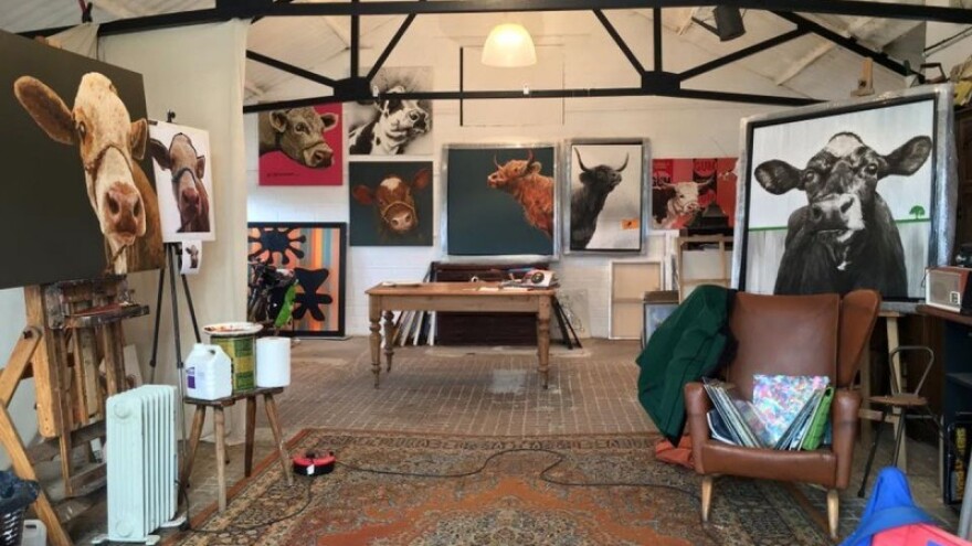 Slika samo jedan motiv - krave!