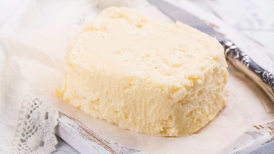 Postupak proizvodnje domaćeg maslaca