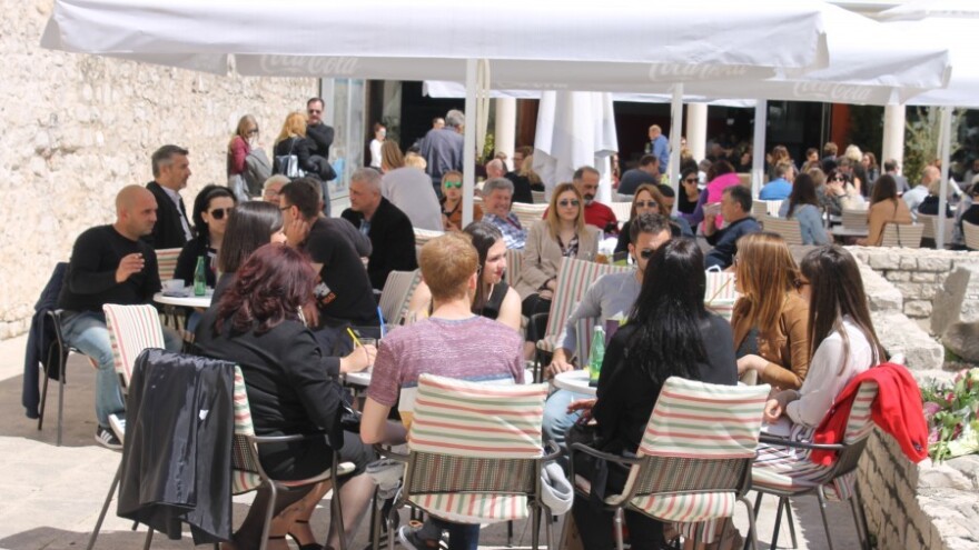 Maslinari u svečanom tonu!