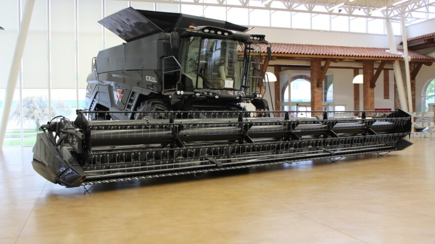 MF IDEAL - najnapredniji kombajn na tržištu, a napravljen je "od nule"