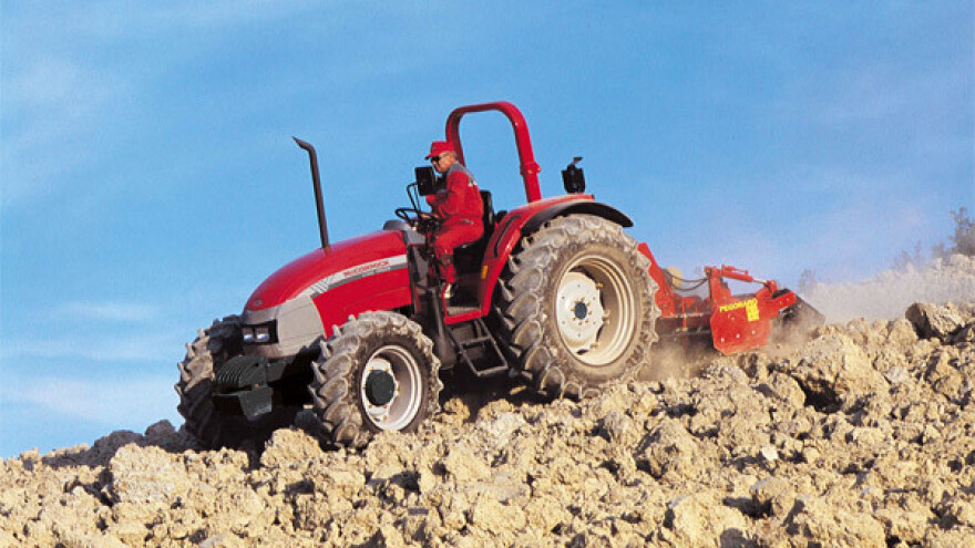 Traktor McCormick C-Max