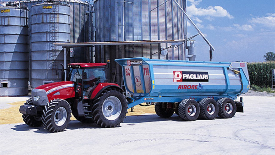 Traktor McCormick TTX