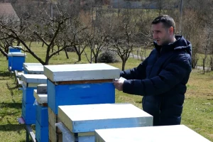 Vjerujte pčelarima, ne etiketama: U teglama su savršene "kopije" meda