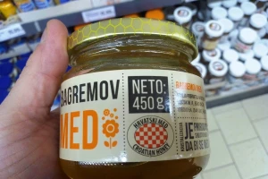 Nije svaki med - med, treba znati cijeniti kvalitetu proizvedenog na našim pčelinjacima
