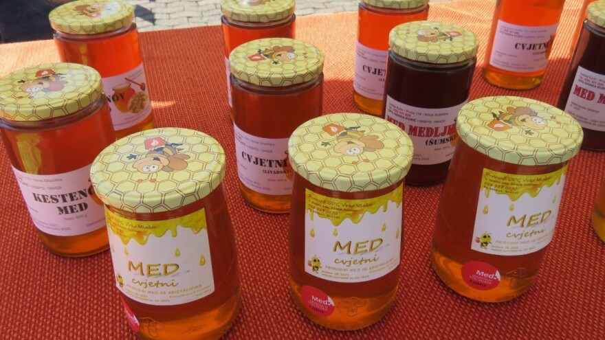 Znate li što je HMF i kako spriječiti njegovo povećanje u medu?