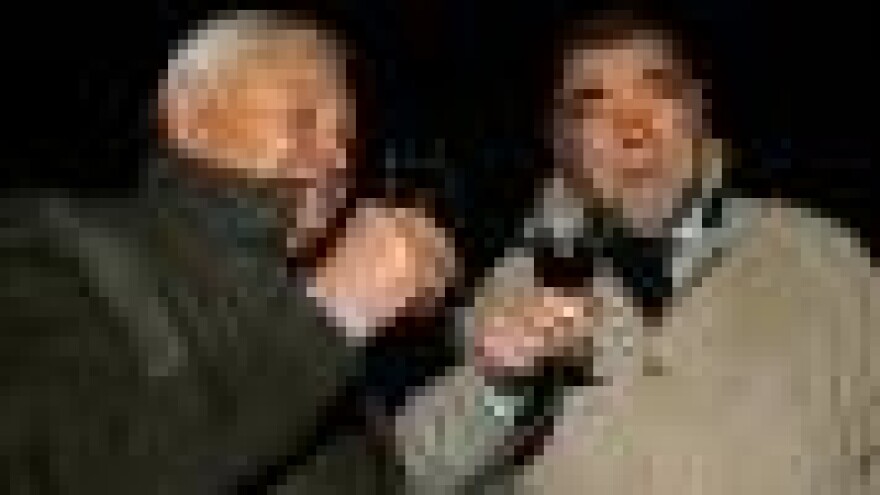 Predsjednik Mesić zarezao trsje u Kutjevu