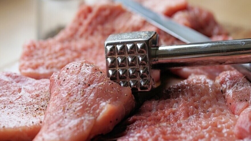 Cene hrane porasle u oktobru: Poskupele žitarice, meso i šećer