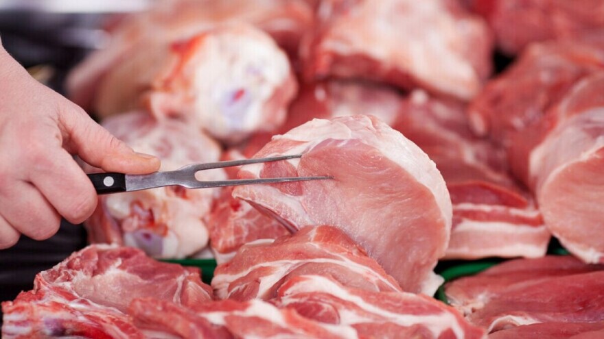 Smanjiti potrošnju mesa za 70% do 2030. - velike štete za stočarski sektor?