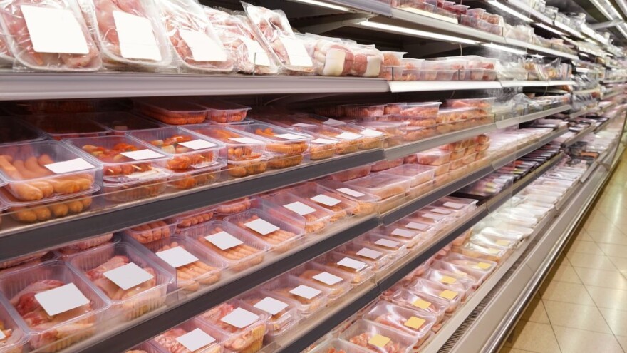 Utvrdili propuste u uvoznom mesu, tjestenini i pivu