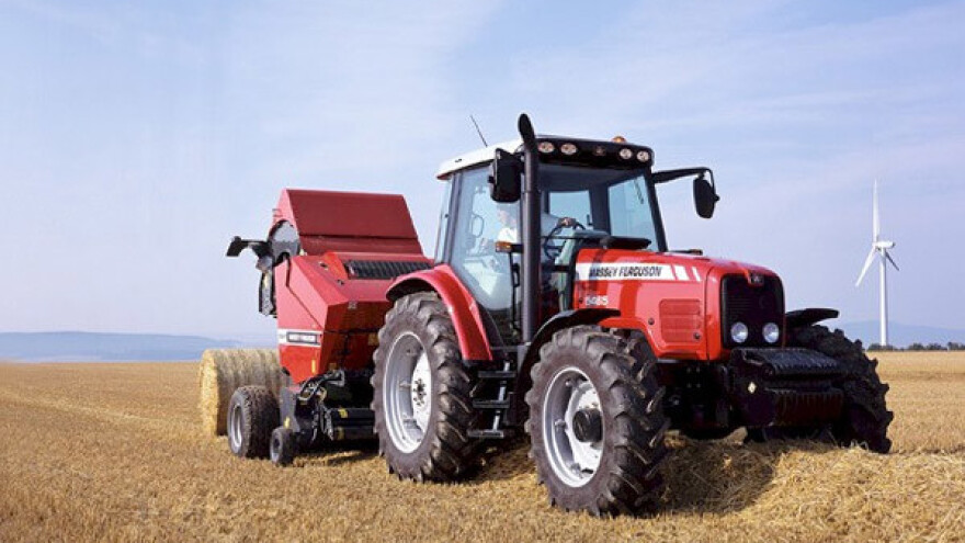 Traktor Massey Ferguson 5400