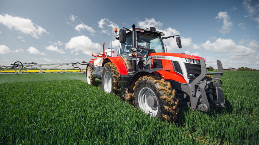 AGCO obustavlja prodaju novih mašina u Rusiji i Belorusiji