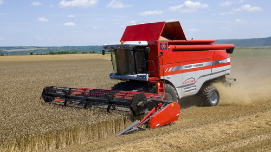 Kombajn Massey Ferguson Kombajni MF Centora