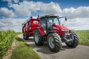 MF 5713 SL proglašen traktorom godine!