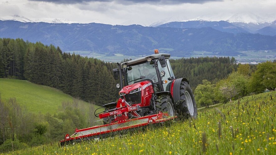 Massey Ferguson serijom MF 3700 AL "ALPINE" donosi tri nova modela kompaktnih traktora