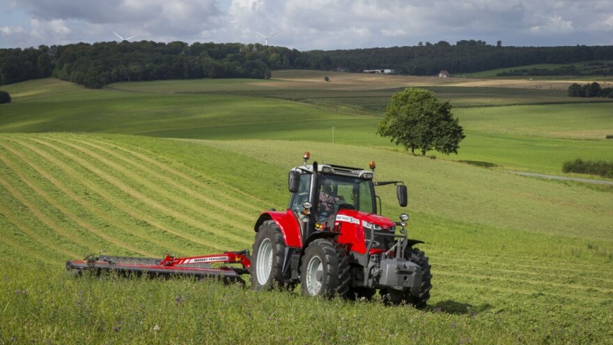 MF traktori 135-180 KS od sada s 4-cilindričnim motorima