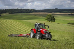 MF traktori 135-180 KS od sada s 4-cilindričnim motorima