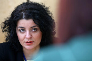 Mičević napustila vodstvo Agencije za zemljište!