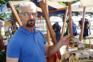 Da bi opstali mljekari se okrenuli proizvodnji sira