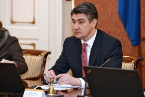 Fiksirani tečaj franka za poljoprivrednike!
