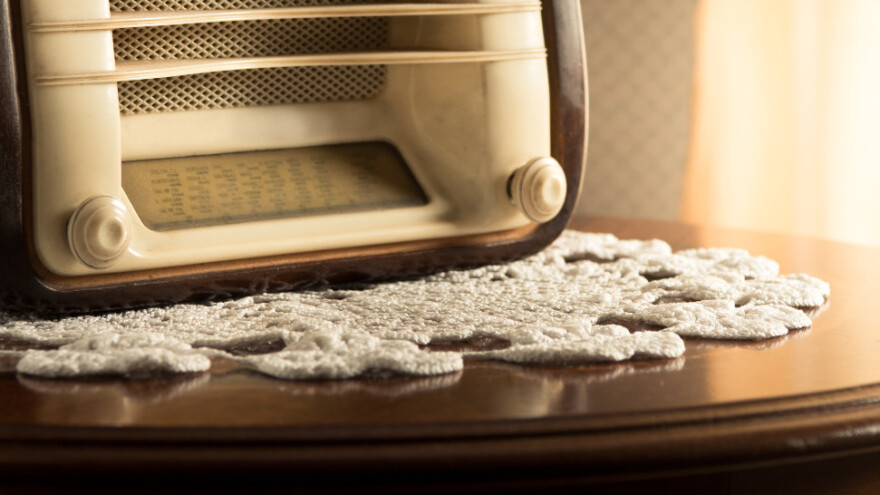 Nepoželjan gost postaje kad prospe kafu na milje: Ručni rad je demode?