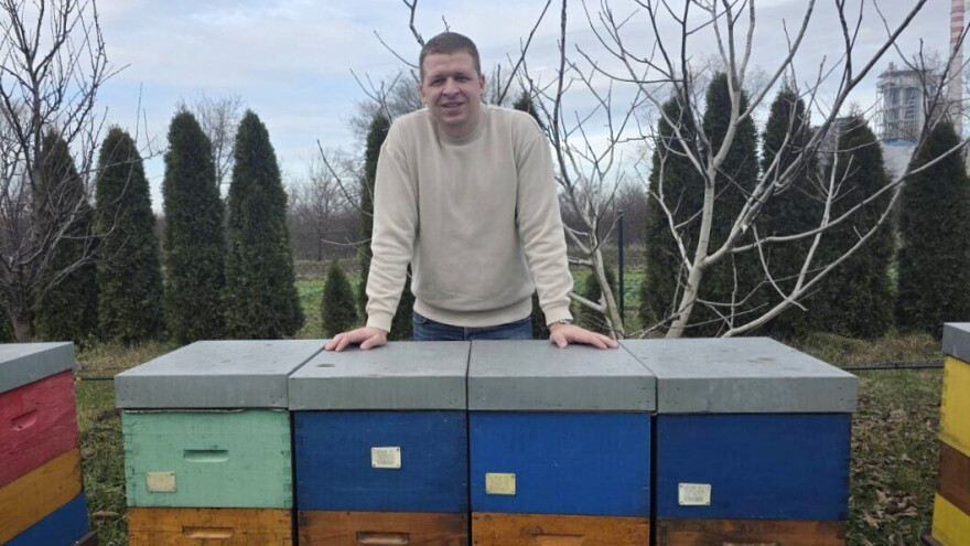 Skoro 80 godina pčelarenja - kako sa 800 košnica prkositi lošim godinama?