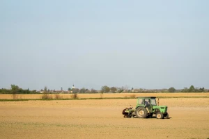 Kreditiranje sjetve i stočarske proizvodnje na području Osječko-baranjske županije