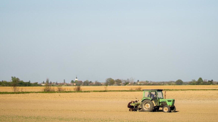 Kreditiranje sjetve i stočarske proizvodnje na području Osječko-baranjske županije