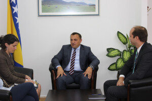Ministar Dedić sastao se sa američkom ambasadom
