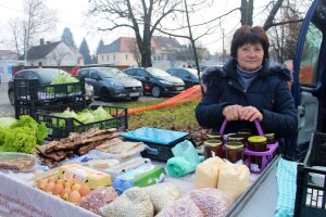 Poruka s glinske tržnice: Zaštićeni su čagalj, vuk, lisica i jastreb, a tko nas štiti?