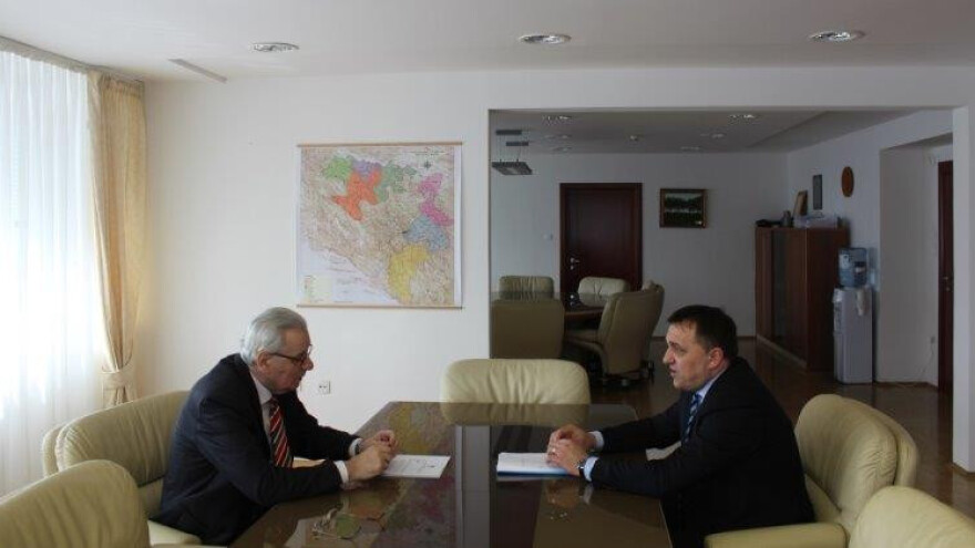 Mirjanić i Dedić ujednačuju modele podsticaja?