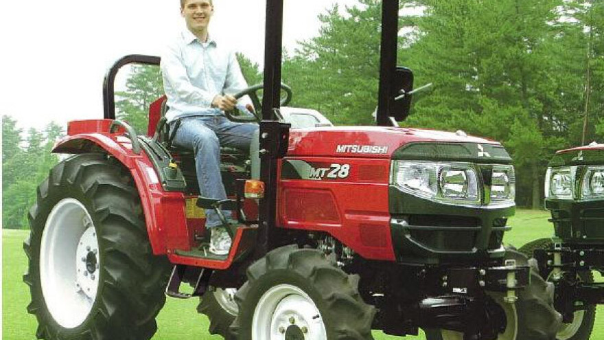 Traktor Mitsubishi MT 28/36