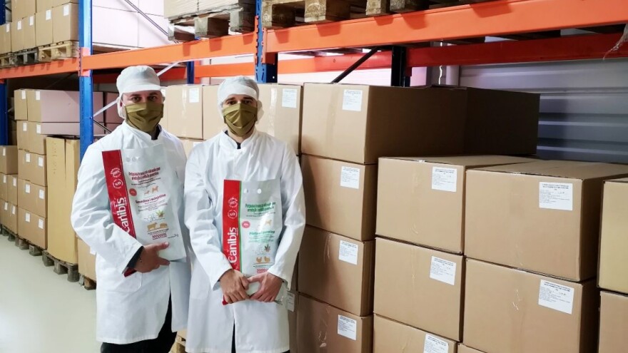 Falamić: Našu suhu hranu i CBD ulja za pse i mačke prepoznale su i veterinarske ambulante