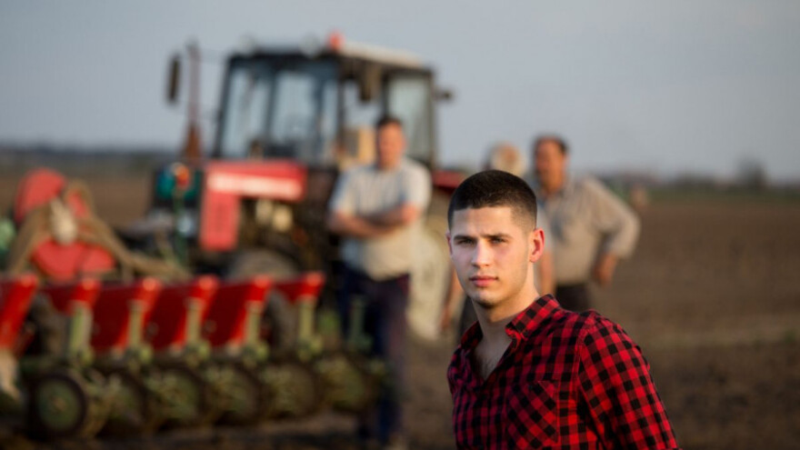 Mladi će prije dobiti na lotu nego zemljište u zakup?