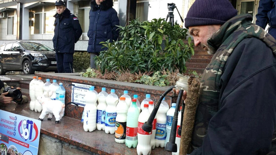 Protest stočara se odlaže, sastanak sa presednikom Srbije nakon praznika