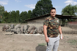 Jurica Štefanko iliti "Mali mesar" - lice s osječke tržnice koje osvaja kvalitetom fajferice