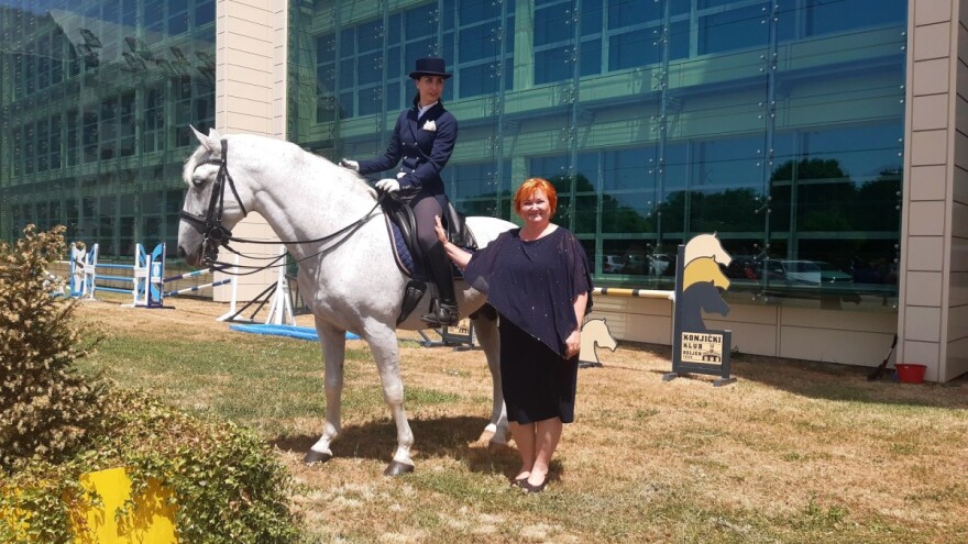 Ukoričeno prvih šest desetljeća Konjičkog kluba Osijek
