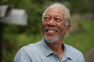 I Morgan Freeman spašava pčele!