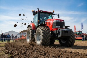 Na sajmu i prikaz traktora u radu