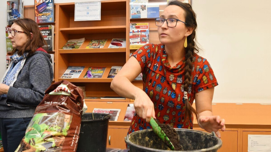 U Bjelovaru se u knjižnicu odlazi i po sjeme - održana radionica o ekološkom vrtlarenju