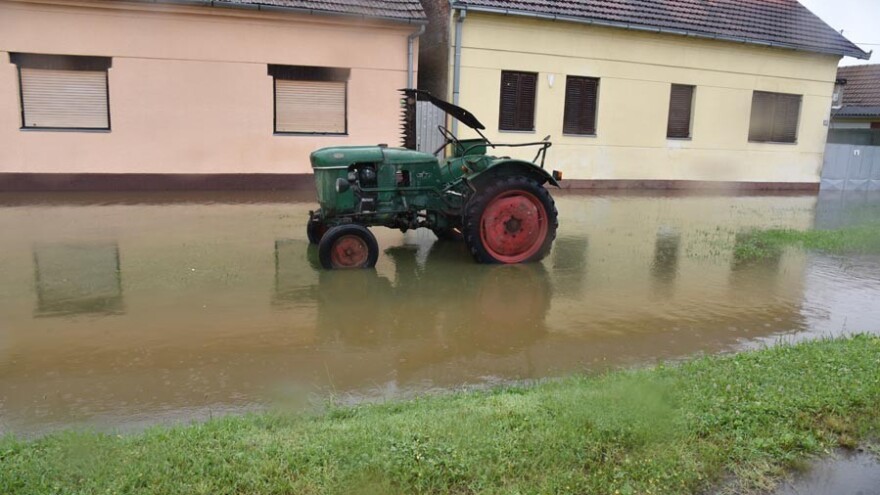 Poplavljene oranice i vrtovi u našičkom kraju