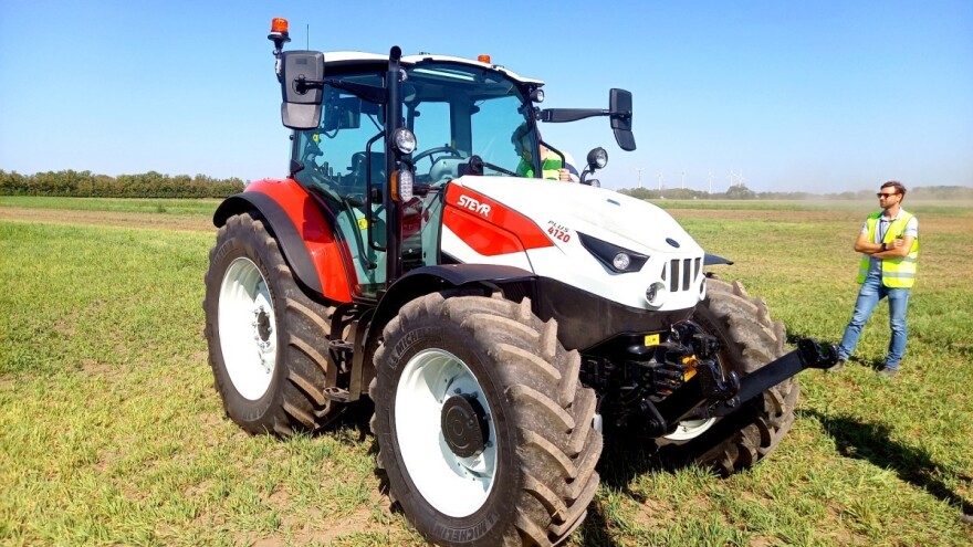 Steyr 4120 PLUS unaprijeđenih karakteristika - koje su to novine?