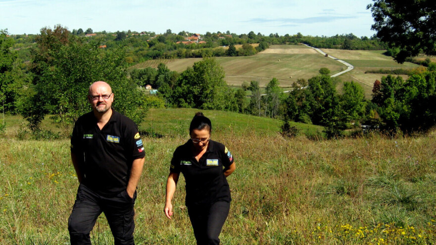 Irac zamijenio svjetske metropole životom na selu - pravi plastenik i sadi voće