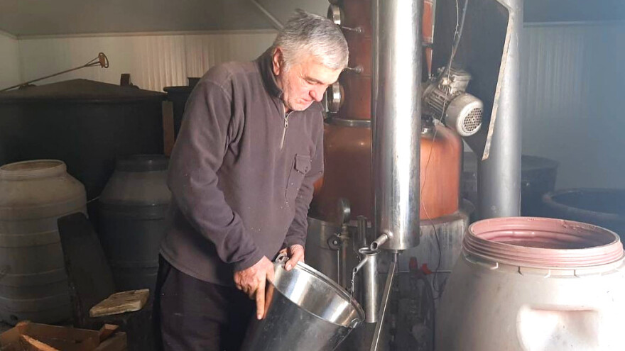 Kakva li je rakija od kupusa, koja čeka goste čuvene manifestacije?