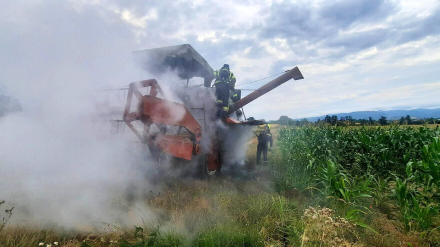 Novi požar kombajna u Slavoniji - štetu smanjio pribrani vlasnik