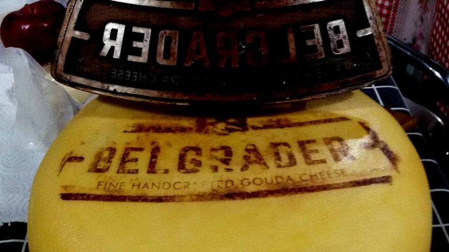 Sir sa pepelom ili hrastovom korom - da li biste probali?