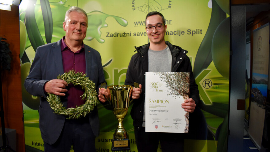Šampion Noćnjaka osvojio i zlato u New Yorku - Dubravko Šonjić masline uzgaja u Cisti Velikoj