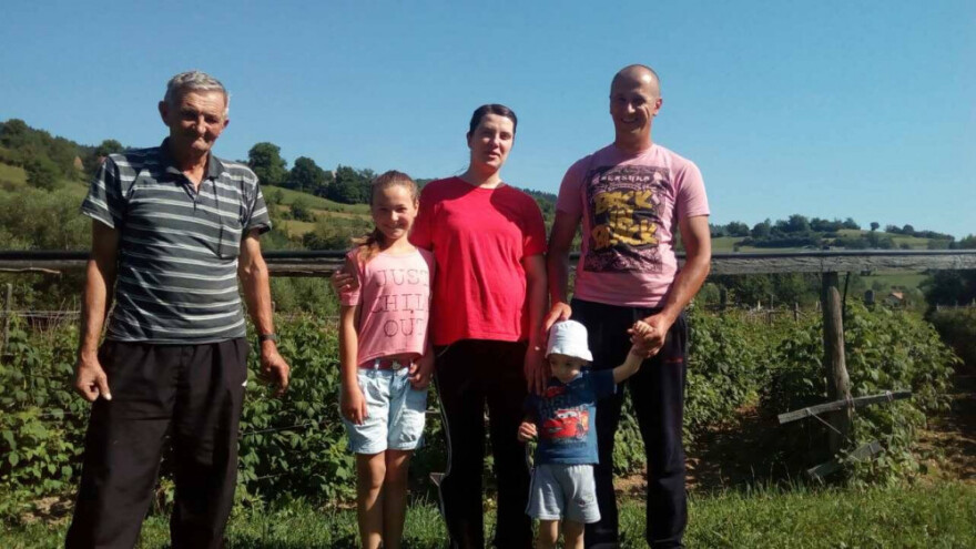 Morat ćemo uništiti malinjak ako cijena ostane 1,5 KM